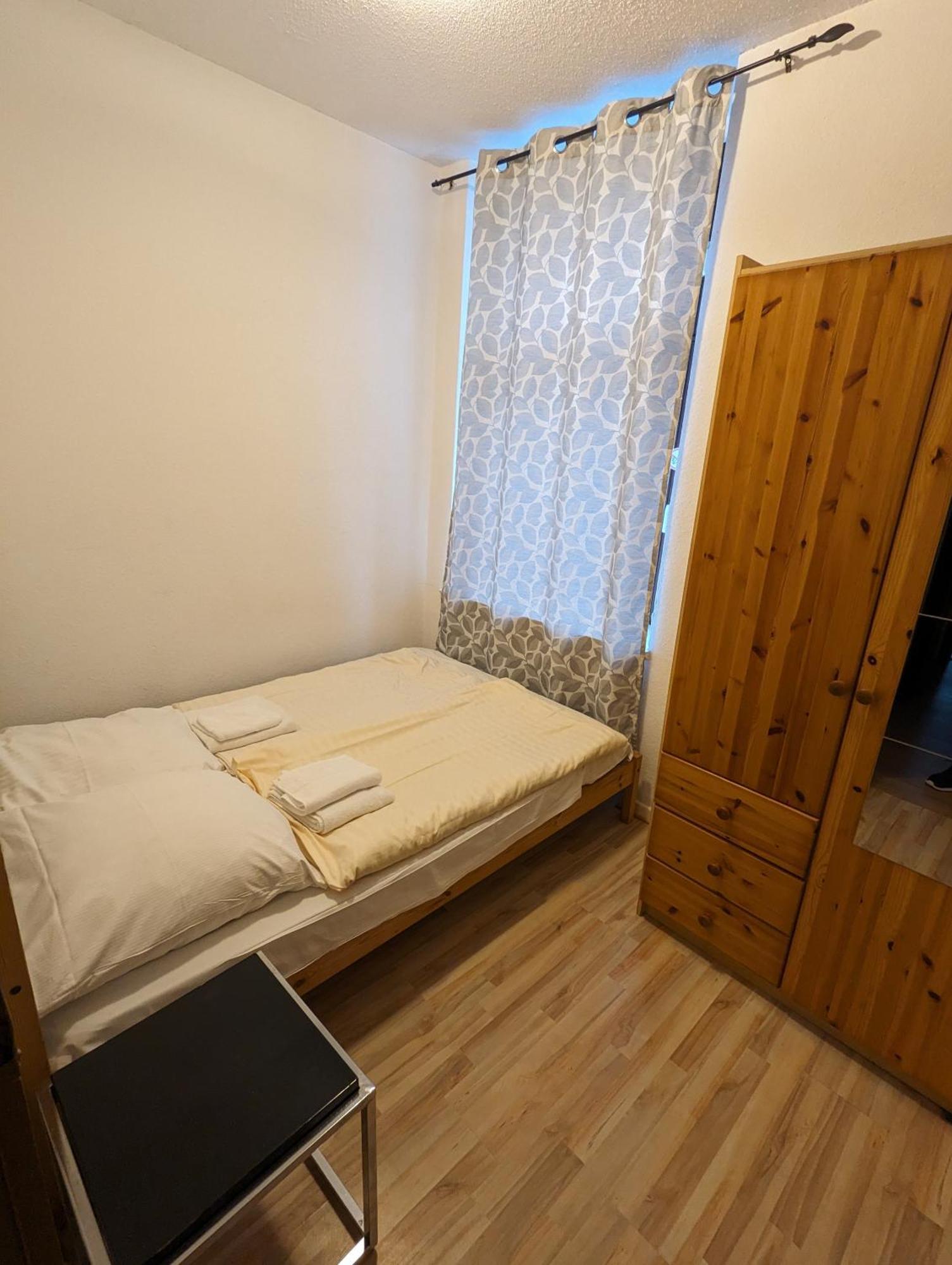 Apartment Im Luisenviertel - Gruen Wuppertal Esterno foto